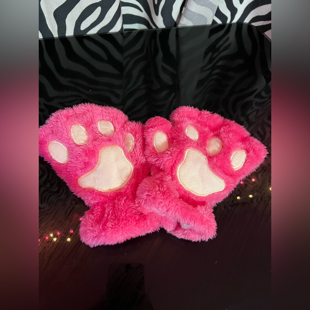 NEW fingerless faux fur cat gloves kitten mittens soft plush all ages barbie fun